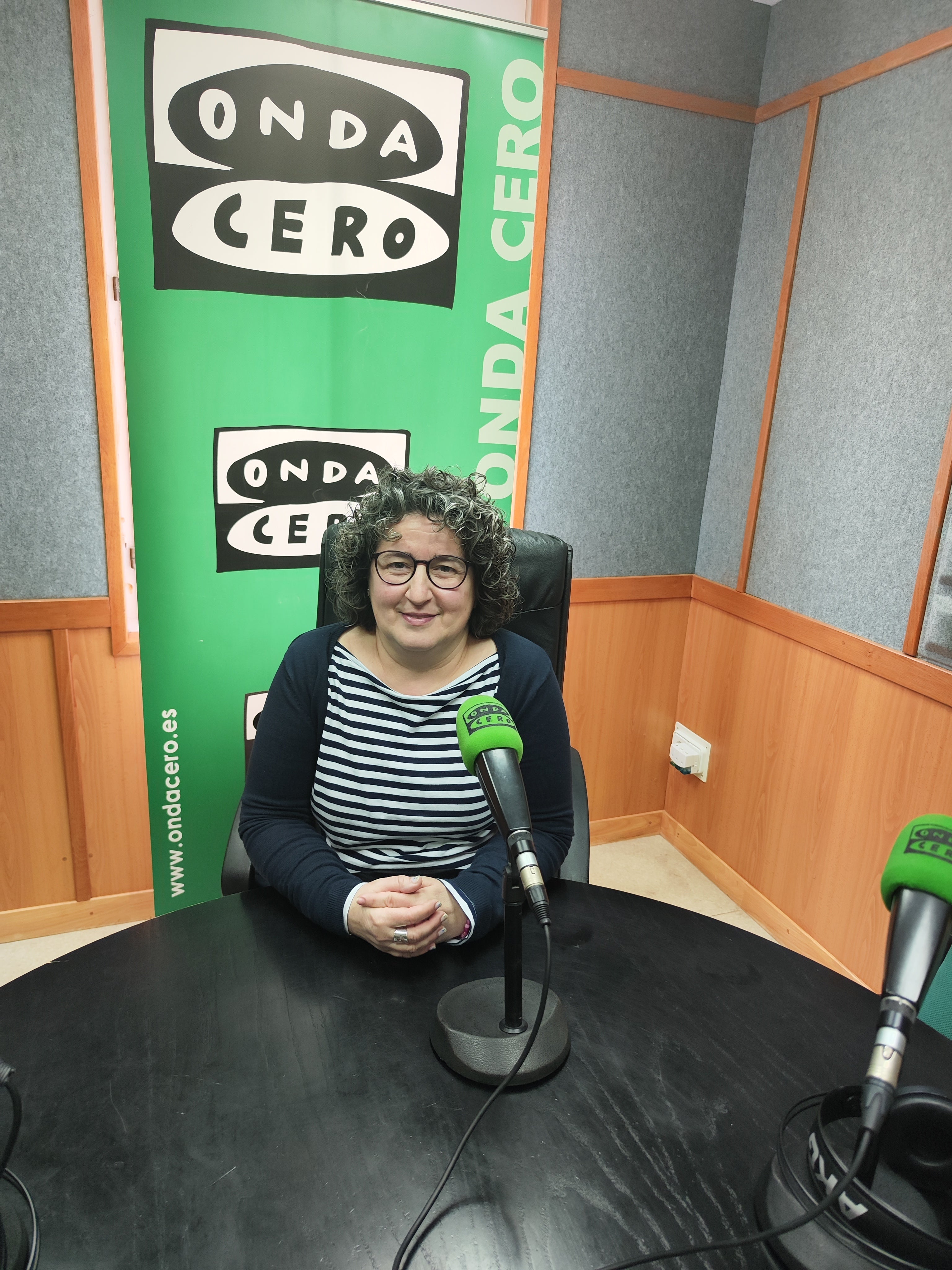 Xoriguer promueve la venta del producto local en la tienda del centro de Maó Xoriguer promueve la venta del producto local en la tienda del centro de Maó