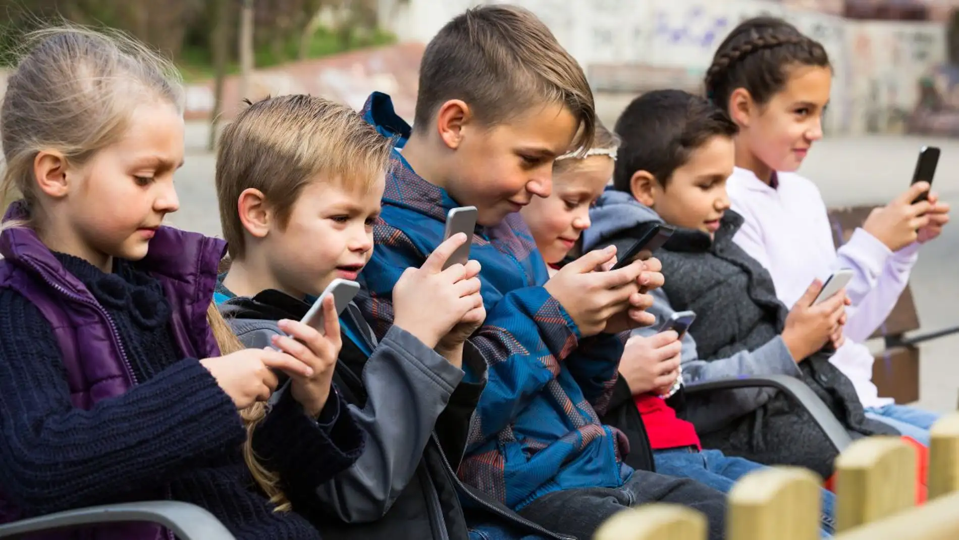 "Menores y móviles" tema de reflexión este fin de semana en Vitoria 