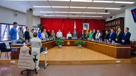 Pleno municipal del Ayuntamiento de Santa Pola del mes de febrero. Pleno municipal del Ayuntamiento de Santa Pola del mes de febrero.