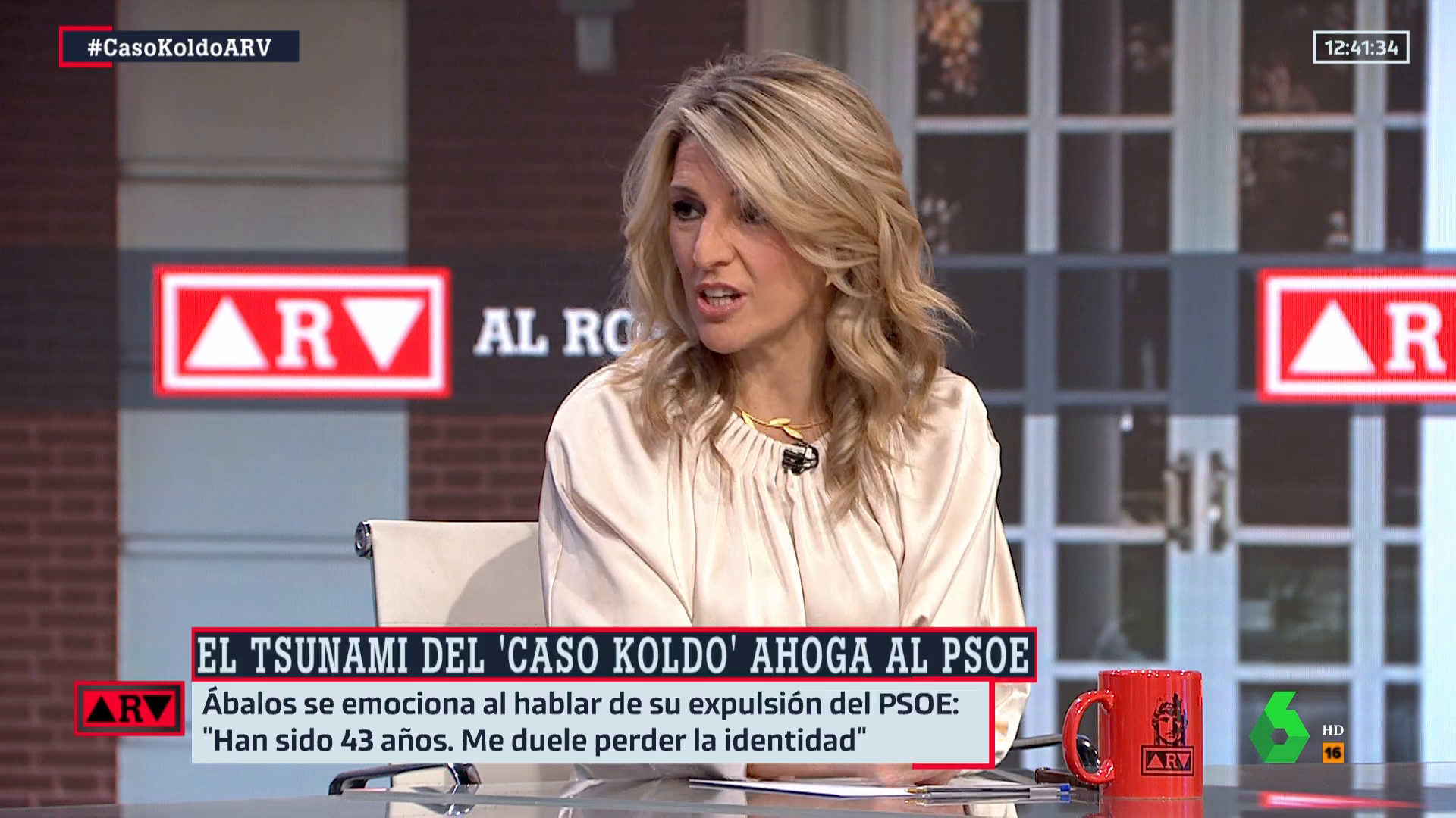 Yolanda Díaz, sobre Ábalos: "Hay que saber irse de la política" Yolanda Díaz, sobre Ábalos: "Hay que saber irse de la política"