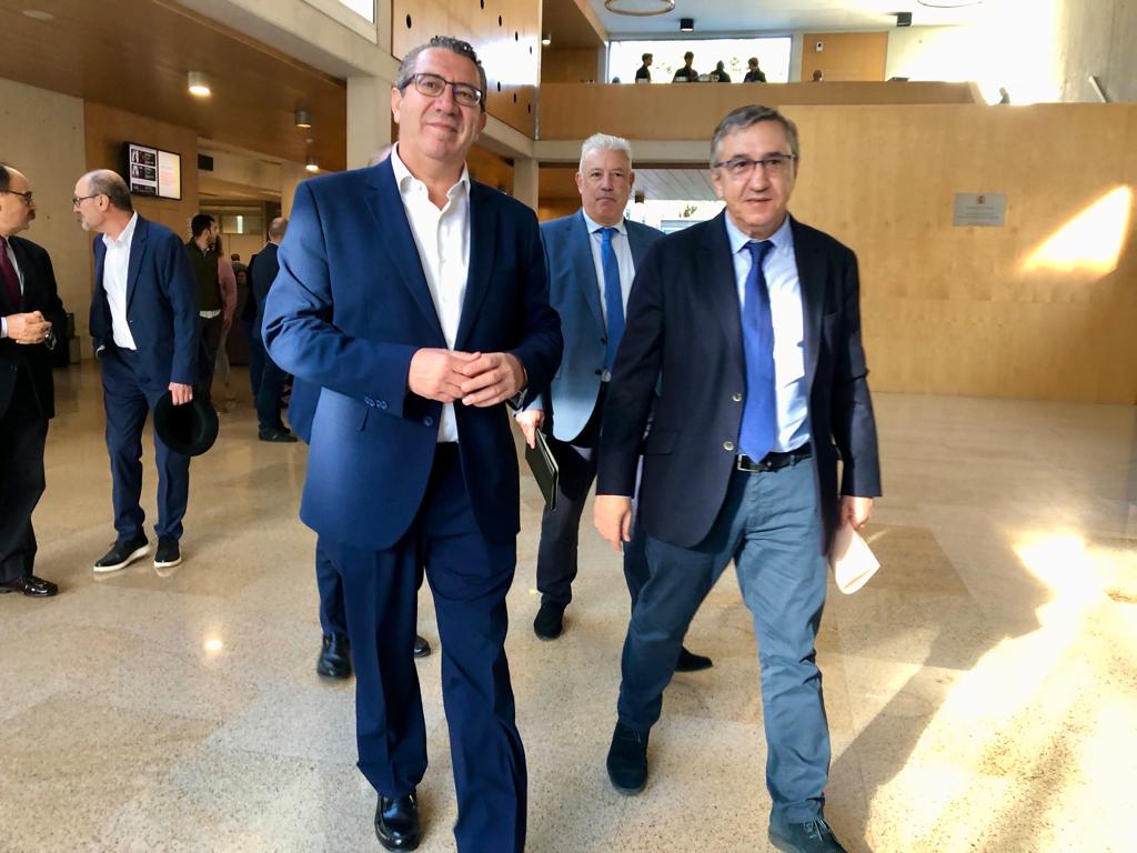 El Conseller de Educación arremete contra el Plan Edificant poniendo el foco en Benidorm El Conseller de Educación arremete contra el Plan Edificant poniendo el foco en Benidorm