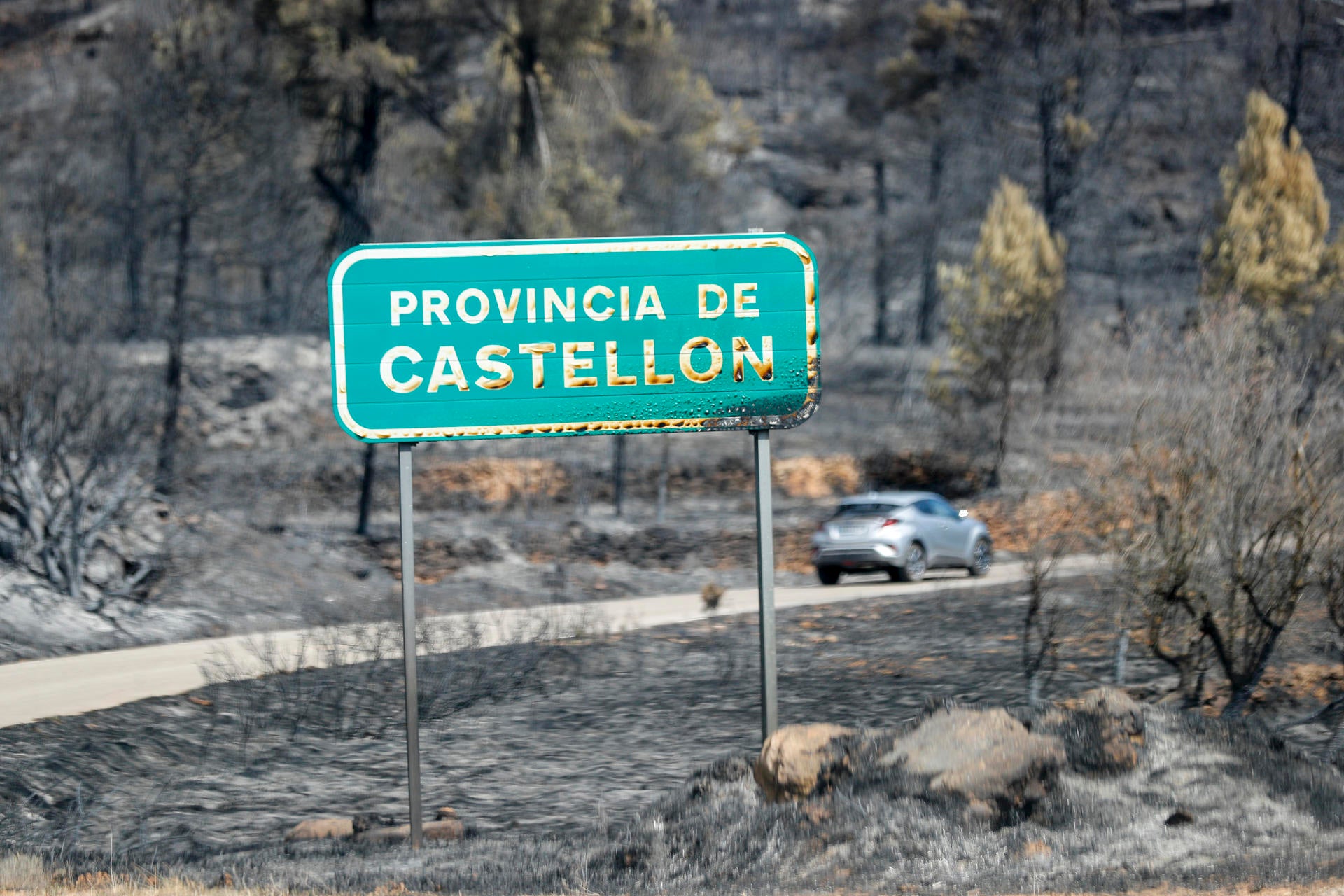 Desconfinan a los vecinos afectados por el incendio forestal de Toga (Castellón) Desconfinan a los vecinos afectados por el incendio forestal de Toga (Castellón)