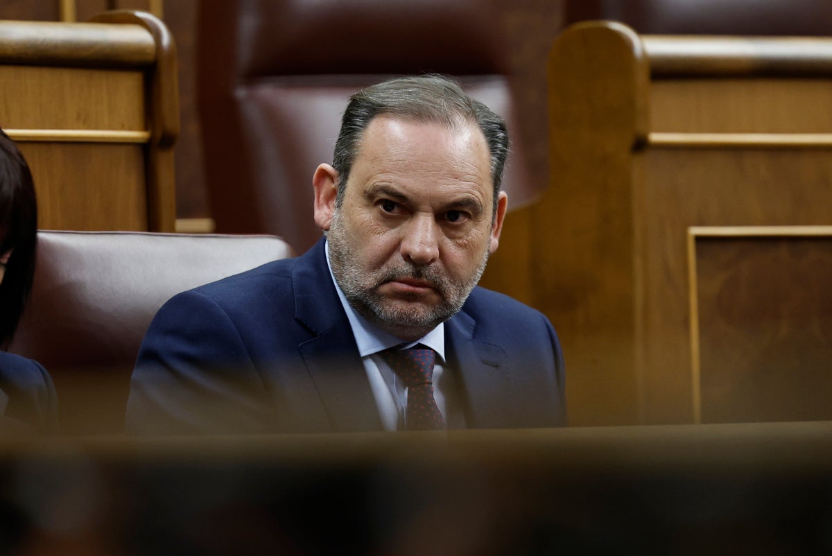 El instructor del caso Koldo bloquea 88 cuentas bancarias de los presuntos cabecillas El instructor del caso Koldo bloquea 88 cuentas bancarias de los presuntos cabecillas