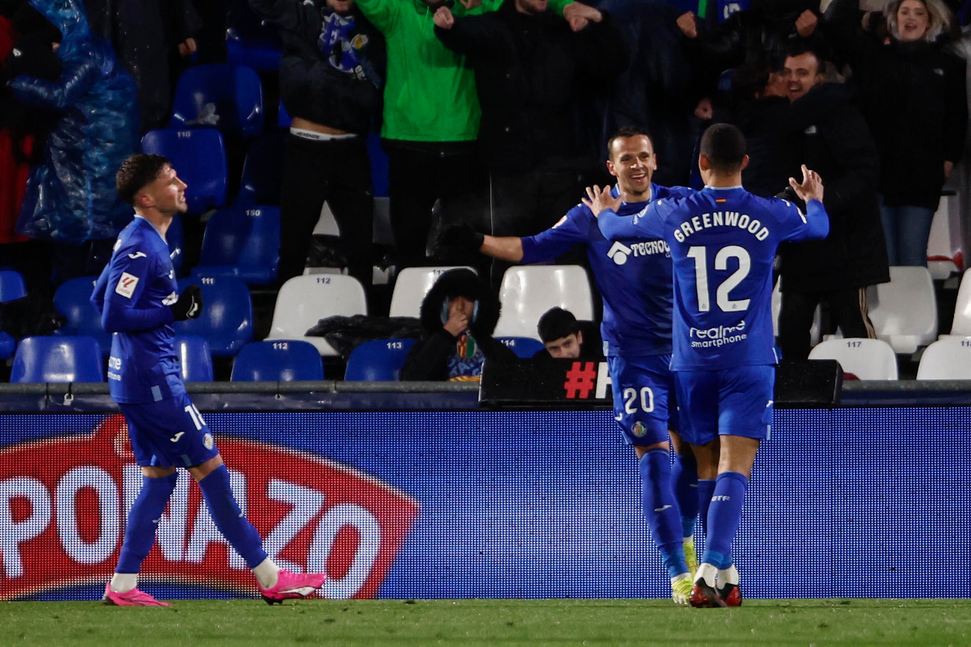 Getafe y Las Palmas firman tablas tras una lluvia de goles en un partidazo en el Coliseum Getafe y Las Palmas firman tablas tras una lluvia de goles en un partidazo en el Coliseum