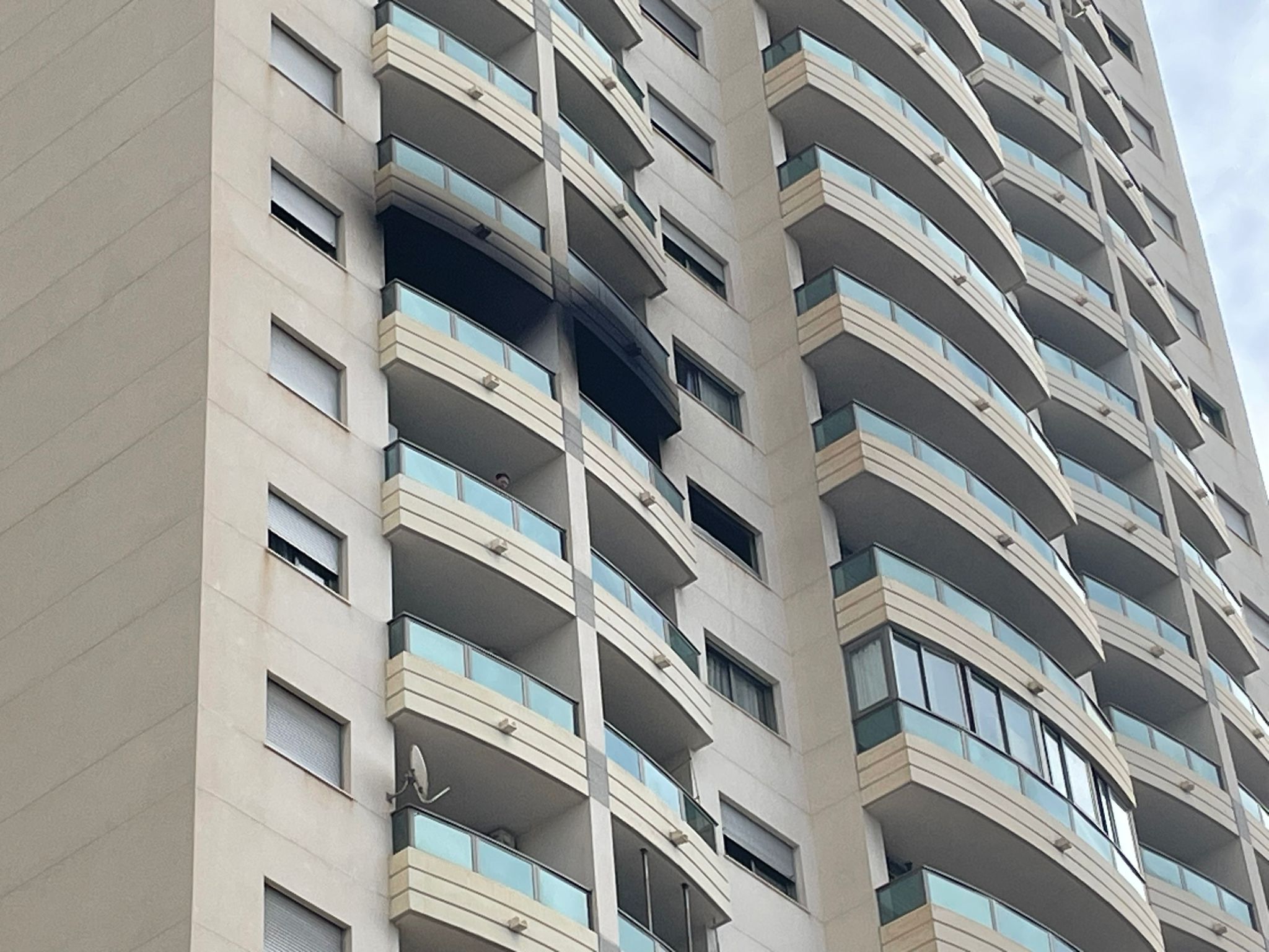 Trágico incendio en Villajoyosa: mueren tres personas, entre ellas un niño de cinco años Trágico incendio en Villajoyosa: mueren tres personas, entre ellas un niño de cinco años