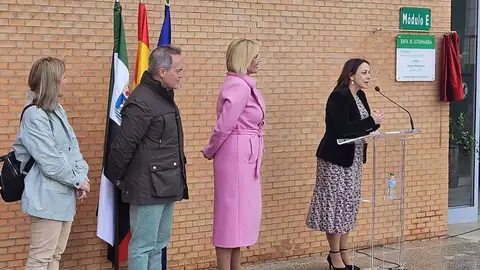 El edificio de la Secretaría de Igualdad y Conciliación de Extremadura en Mérida bautizado en honor a Narges Mohammadi El edificio de la Secretaría de Igualdad y Conciliación de Extremadura en Mérida bautizado en honor a Narges Mohammadi