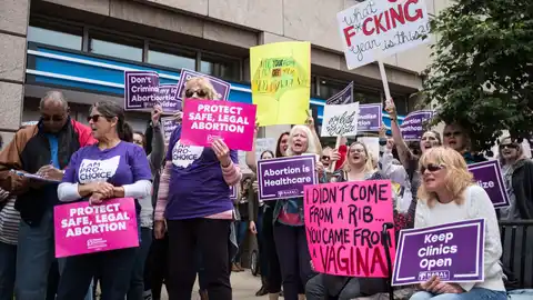 Manifestación a favor del aborto en Dayton, Ohio Manifestación a favor del aborto en Dayton, Ohio