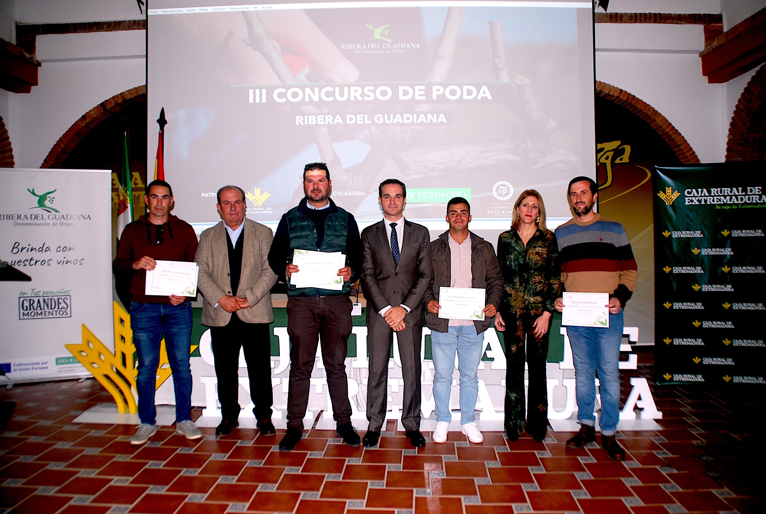 La DO Ribera del Guadiana entrega las tijeras de Oro, plata y bronce a los mejores podadores de la región La DO Ribera del Guadiana entrega las tijeras de Oro, plata y bronce a los mejores podadores de la región