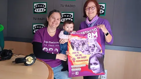 Las portavoces de la Asamblea 8-M y la Coordinadora feminista de Elche Las portavoces de la Asamblea 8-M y la Coordinadora feminista de Elche
