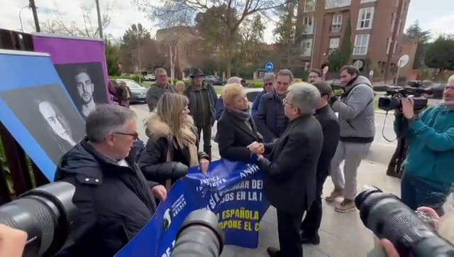 Luis Argüello, nuevo presidente de la Conferencia Episcopal: "En la Iglesia somos todos de un único bando, el del Evangelio" Luis Argüello, nuevo presidente de la Conferencia Episcopal: "En la Iglesia somos todos de un único bando, el del Evangelio"