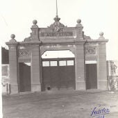 Entrada al Molinón en 1928