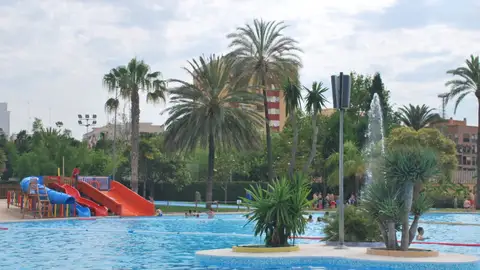 Piscina de Benicalap obras
