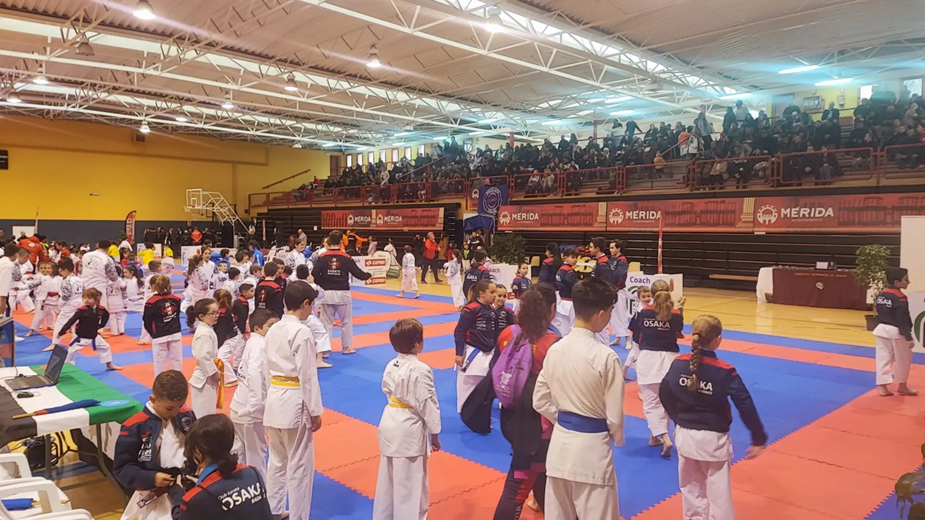 La primera fase de los JUDEX Karate se celebran en Mérida