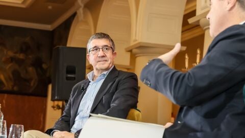 Patxi L&oacute;pez, portavoz del grupo socialista en el Congreso durante un acto en Las Palmas de Gran Canaria