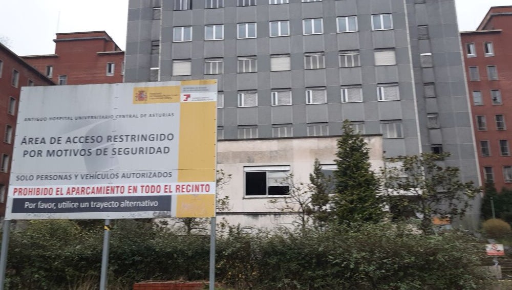 Abandono del viejo HUCA en Oviedo