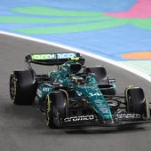 Fernando Alonso (Aston Martin) en Yeda Fernando Alonso (Aston Martin) en Yeda
