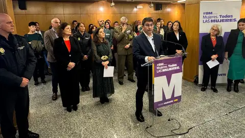 Acto 8M Acto 8M