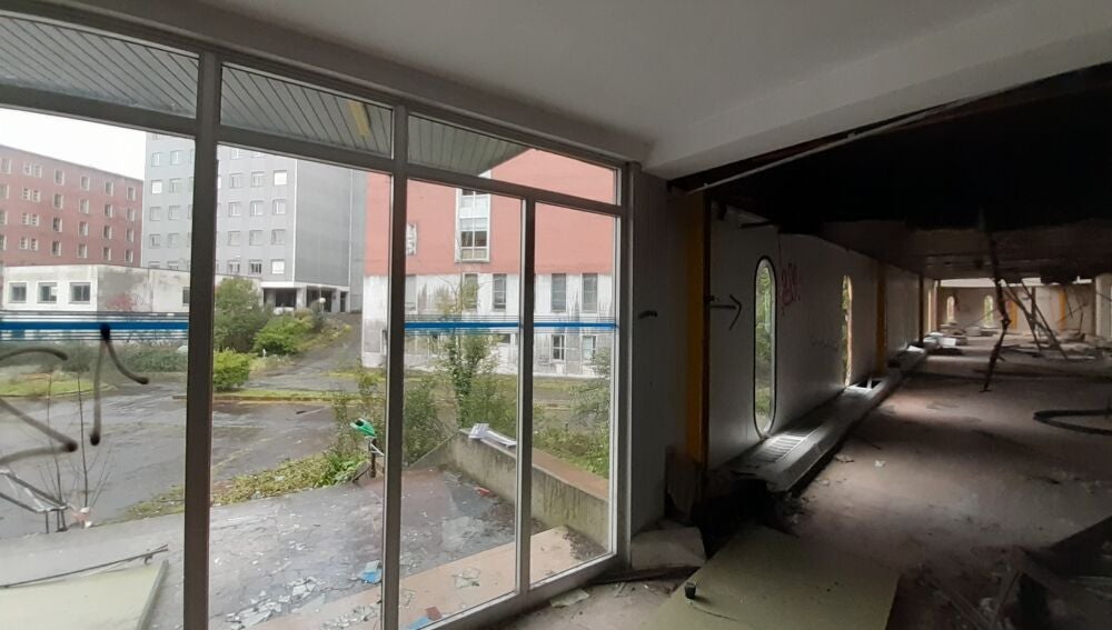 Interior del viejo HUCA en Oviedo