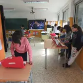 Alumnos con xilófono colegio Retuerta del Bullaque Alumnos con xilófono colegio Retuerta del Bullaque