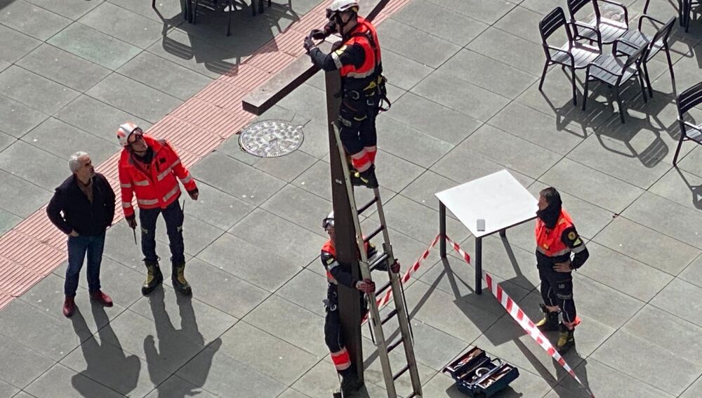 Tareas de reparación en la avenida de París