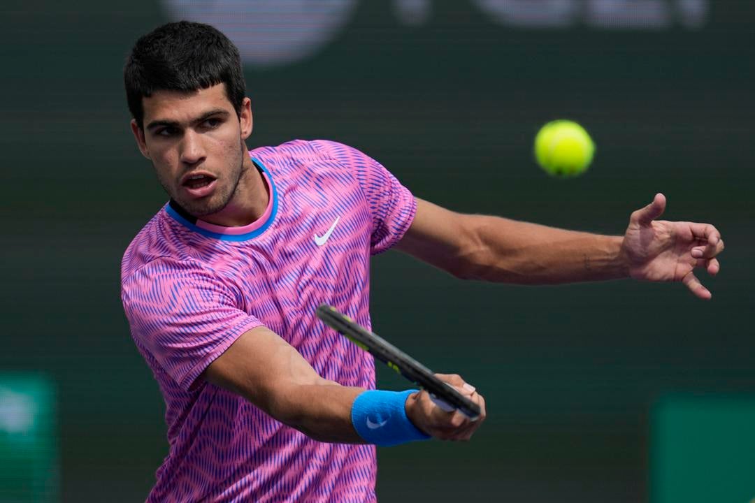 Alcaraz vuela a los octavos de Indian Wells Alcaraz vuela a los octavos de Indian Wells