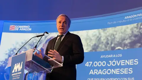 Azcón durante la presentación del Plan Más Vivienda en el Instituto Tecnológico Azcón durante la presentación del Plan Más Vivienda en el Instituto Tecnológico