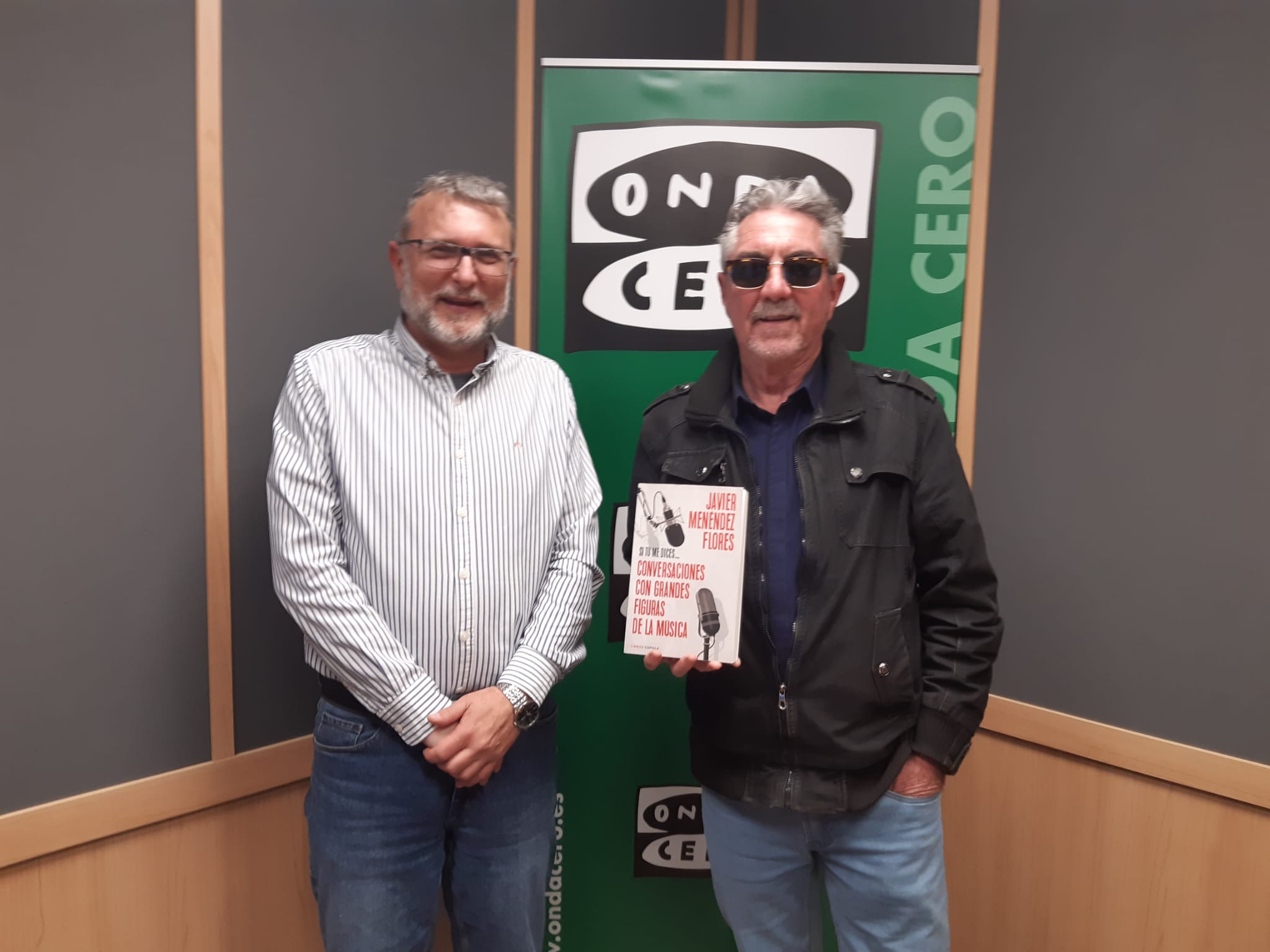 Las 'Conversaciones con las grandes figuras de la música' de Javier Menéndez Flores en Onda Cero Alicante Las 'Conversaciones con las grandes figuras de la música' de Javier Menéndez Flores en Onda Cero Alicante