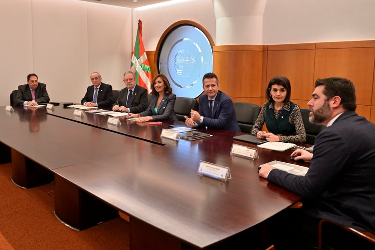 Puertos, aeropuertos y Seguridad Social: las competencias pendientes en Euskadi antes de terminar 2025 Puertos, aeropuertos y Seguridad Social: las competencias pendientes en Euskadi antes de terminar 2025