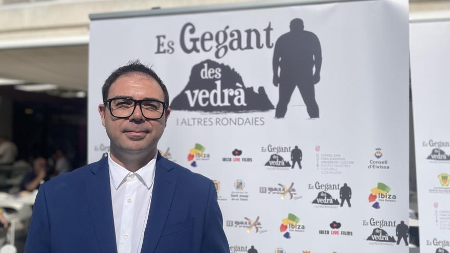 Héctor Escandell: "La mejor crítica es que digan que sales de ver la película de 'Es Gegant' con buen cuerpo y una gran sonrisa" Héctor Escandell: "La mejor crítica es que digan que sales de ver la película de 'Es Gegant' con buen cuerpo y una gran sonrisa"