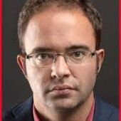 Julio Martínez. Escritor.