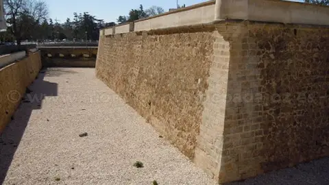El Revellín de San Roque de Badajoz se restaurará para su uso como albergue El Revellín de San Roque de Badajoz se restaurará para su uso como albergue