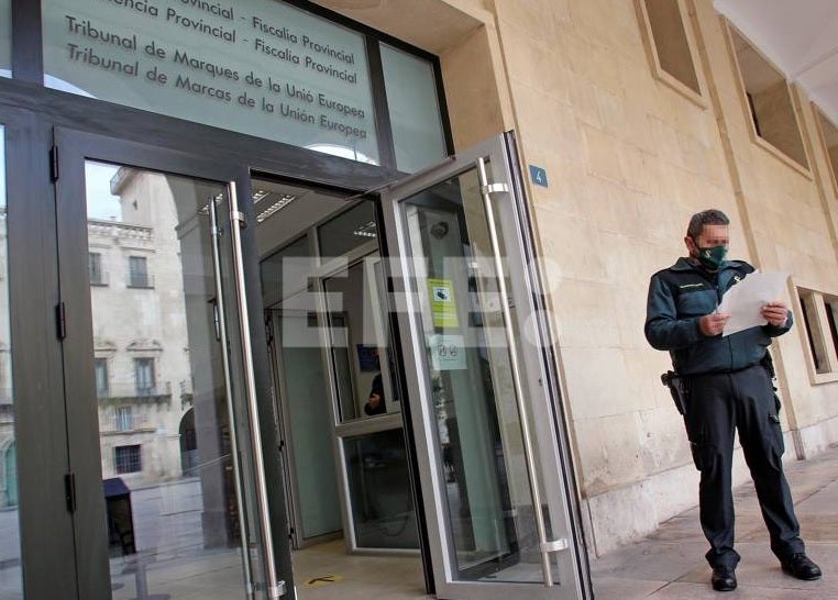 La fiscalía mantiene su petición de 162 años de prisión para un pedófilo por grabar a menores por internet La fiscalía mantiene su petición de 162 años de prisión para un pedófilo por grabar a menores por internet