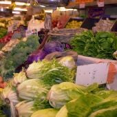 La inflación se modera al 2,8% por la bajada de la luz y los alimentos al 5,3%