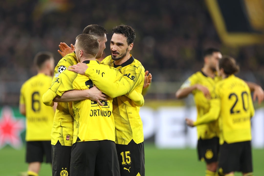 Sancho y Reus ponen al Dortmund en cuartos Sancho y Reus ponen al Dortmund en cuartos