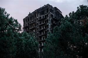 El juez autoriza la entrada de los peritos en el edificio incendiado en Campanar El juez autoriza la entrada de los peritos en el edificio incendiado en Campanar