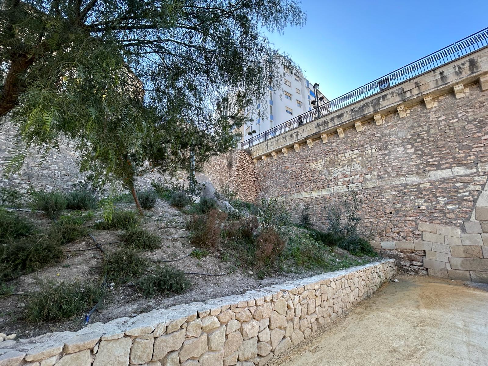 La ladera del rio Vinalopó a su paso por Elche tendrá acceso por ascensor La ladera del rio Vinalopó a su paso por Elche tendrá acceso por ascensor