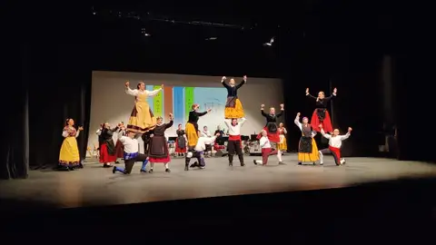 Grup de Danses Centener Grup de Danses Centener