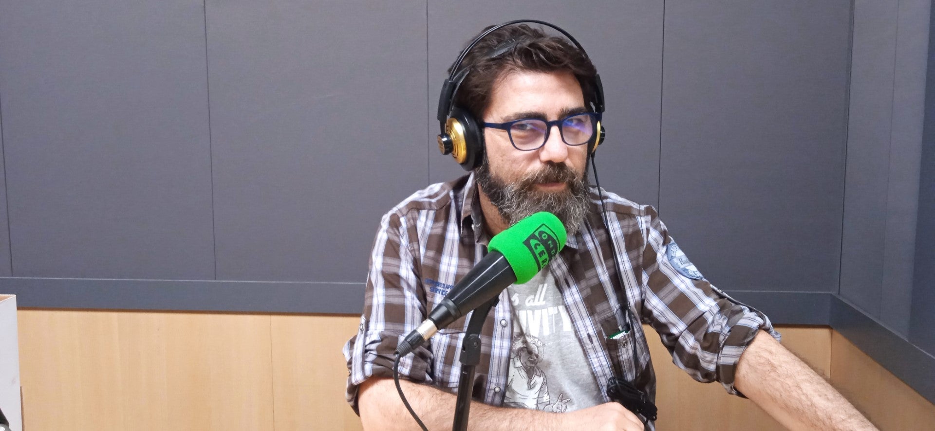 Llibrería Ali i Truc recomienda: 'Unidad Mixta', de Antonio J. Gómez Latorre Llibrería Ali i Truc recomienda: 'Unidad Mixta', de Antonio J. Gómez Latorre