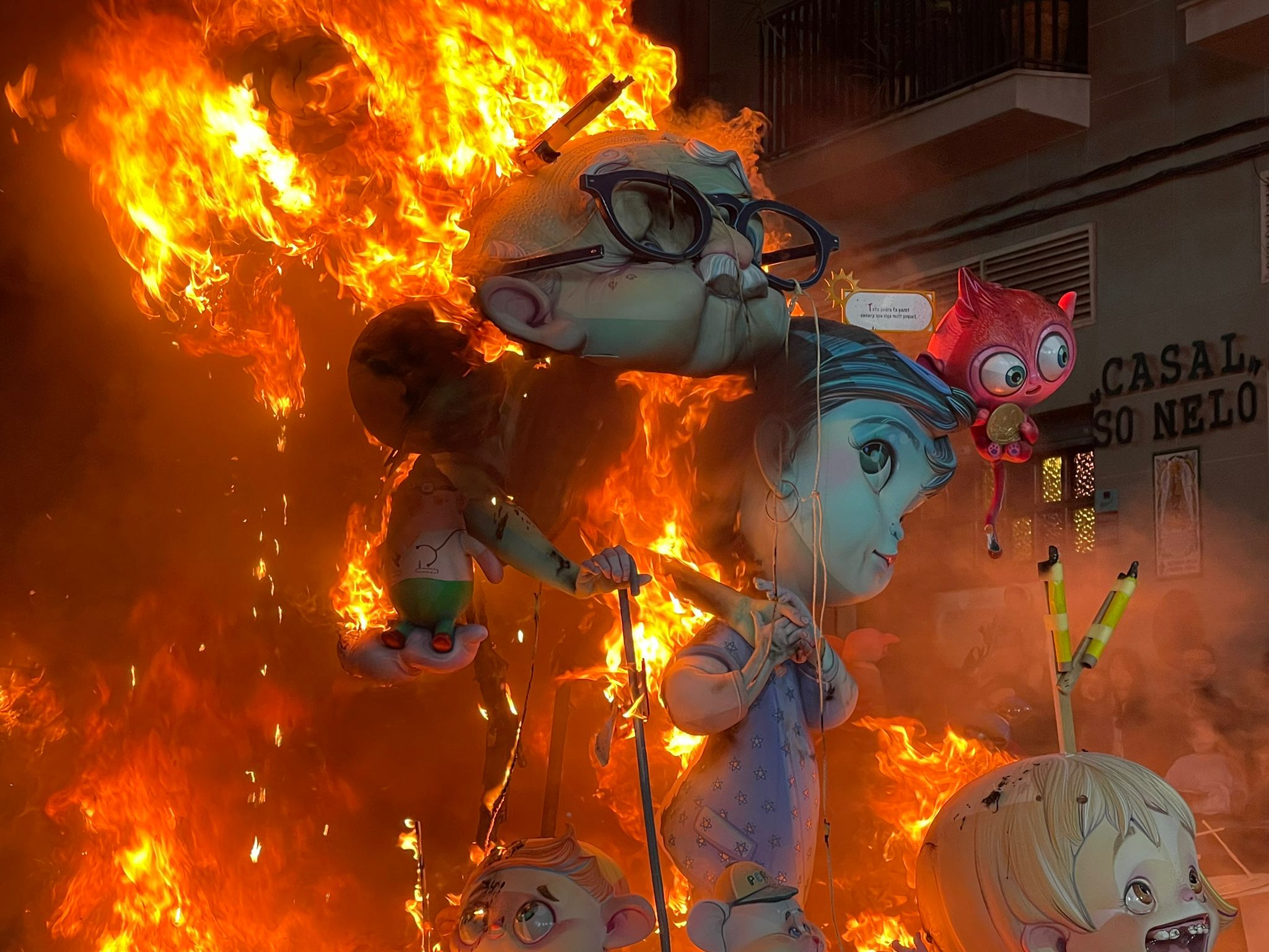 El fuego de la Cremà cierra las Fallas 2024 El fuego de la Cremà cierra las Fallas 2024