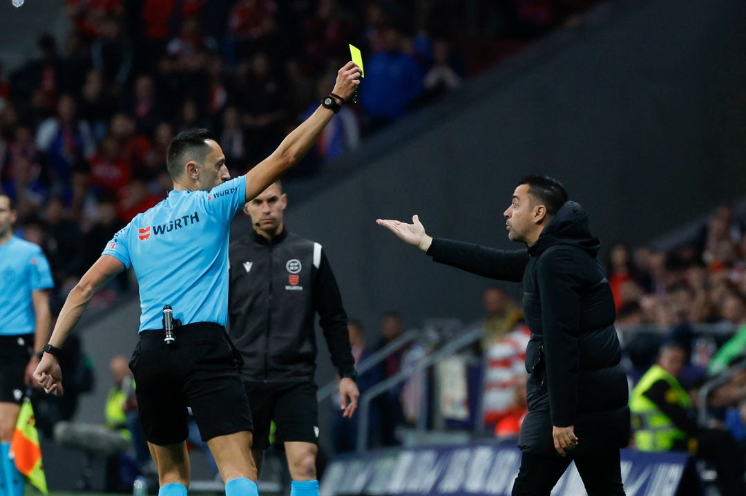 El Barcelona recurrirá la expulsión de Xavi en el Metropolitano El Barcelona recurrirá la expulsión de Xavi en el Metropolitano