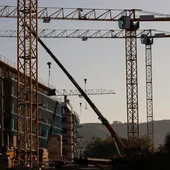 Un edificio en construcción Un edificio en construcción