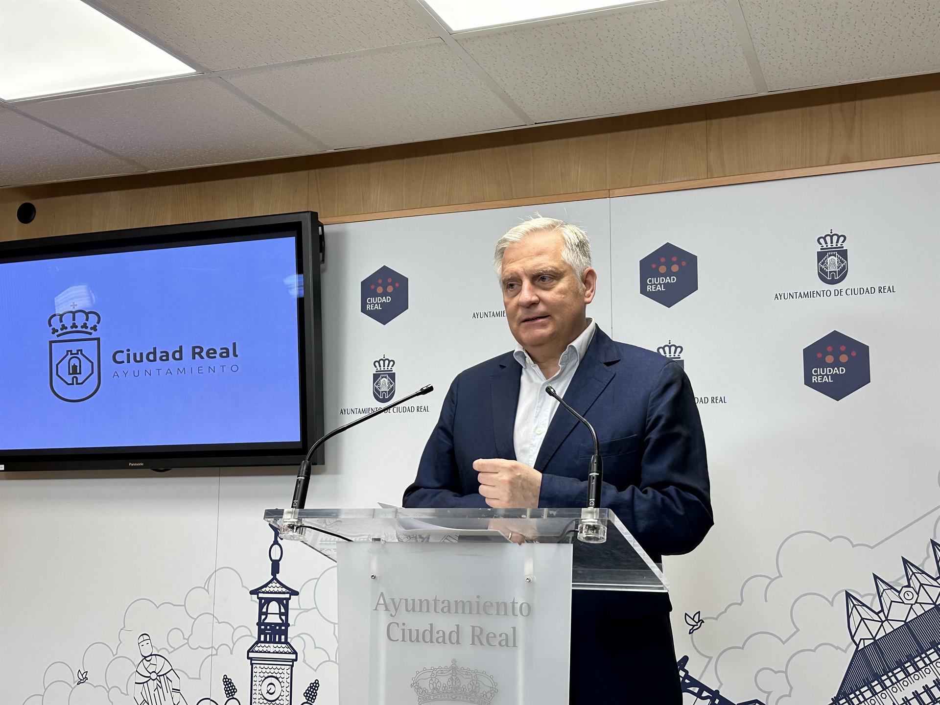 Cañizares confía en que los presupuestos de Ciudad Real salgan adelante con el apoyo de Vox Cañizares confía en que los presupuestos de Ciudad Real salgan adelante con el apoyo de Vox