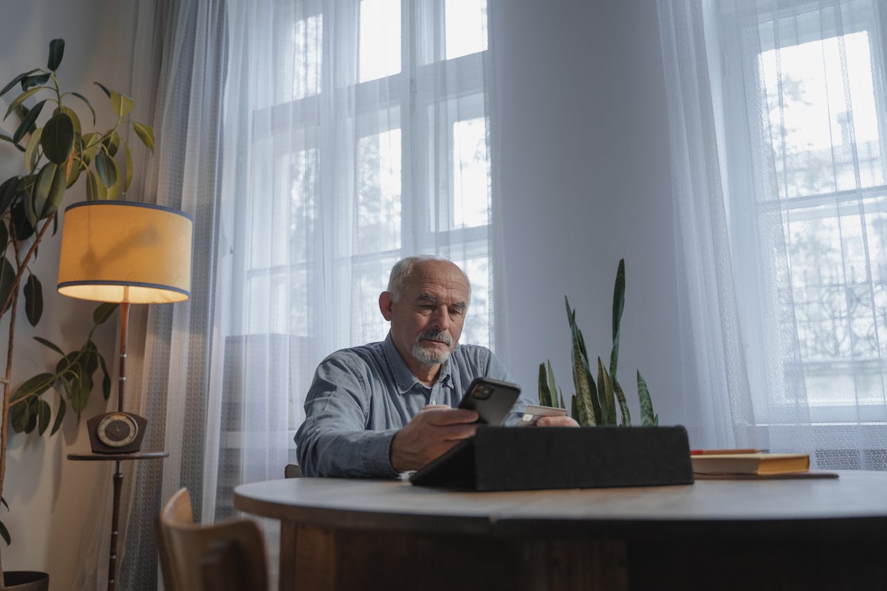 Los jubilados entre 2016 y 2021 con dos o más hijos pueden reclamar el complemento de paternidad en sus pensiones Los jubilados entre 2016 y 2021 con dos o más hijos pueden reclamar el complemento de paternidad en sus pensiones