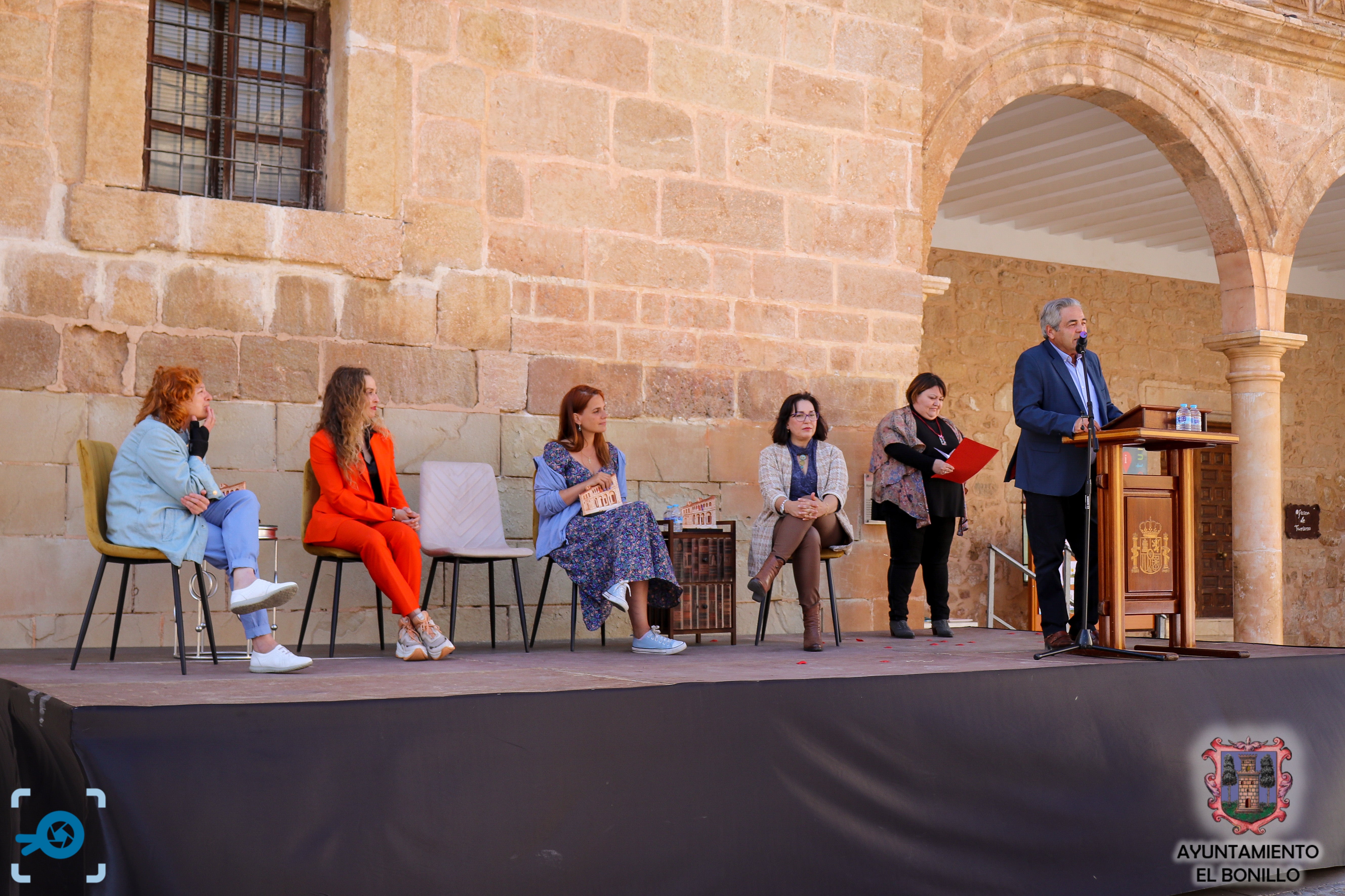Ampliado hasta el 9 de abril el plazo del Certamen Literario Yolanda Saenz de Tejada de El Bonillo Ampliado hasta el 9 de abril el plazo del Certamen Literario Yolanda Saenz de Tejada de El Bonillo