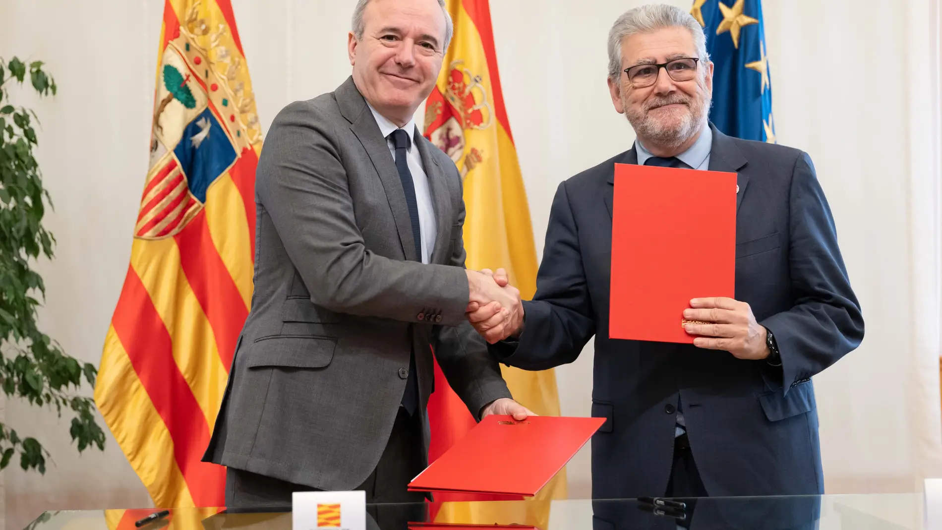 Firma del Acuerdo entre el Gobierno aragonés y la Universidad de Zaragoza