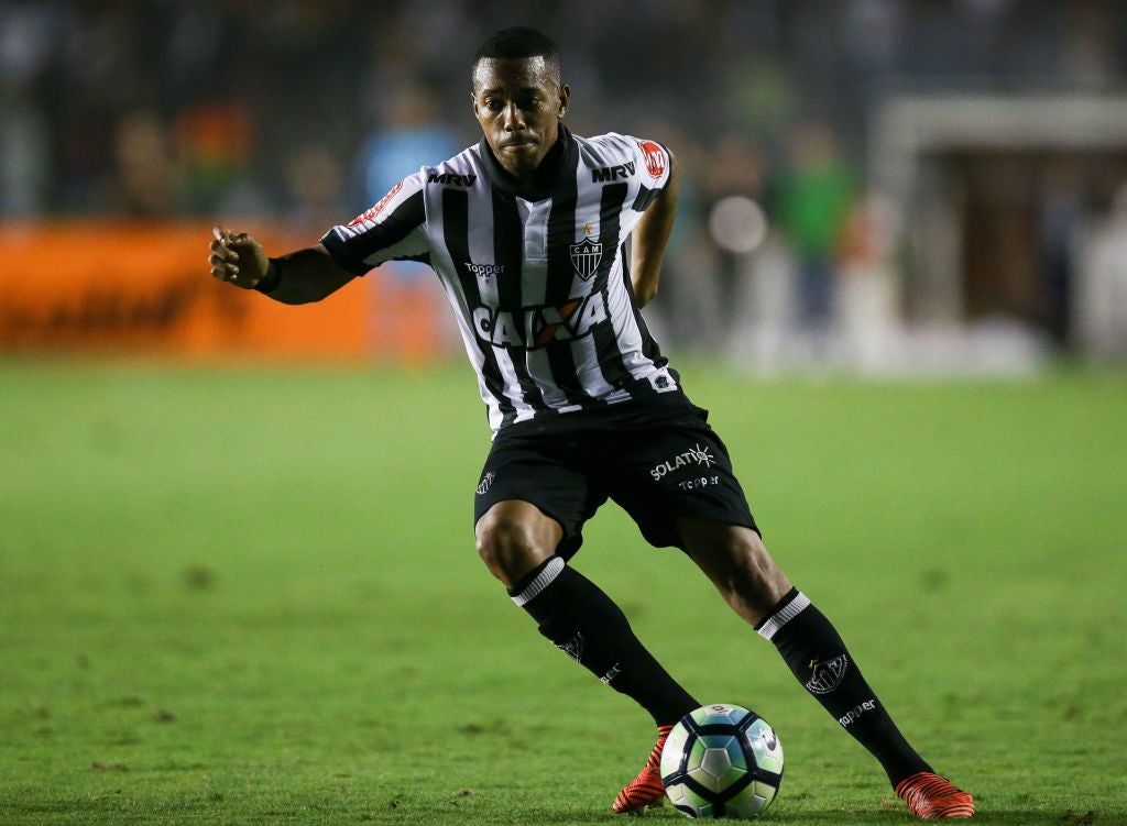 La Policía brasileña detiene a Robinho para que cumpla su condena por violación La Policía brasileña detiene a Robinho para que cumpla su condena por violación