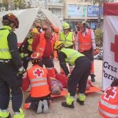 Más de 100 efectivos protagonizan en Torrevieja un gran simulacro por emergencia sísmica