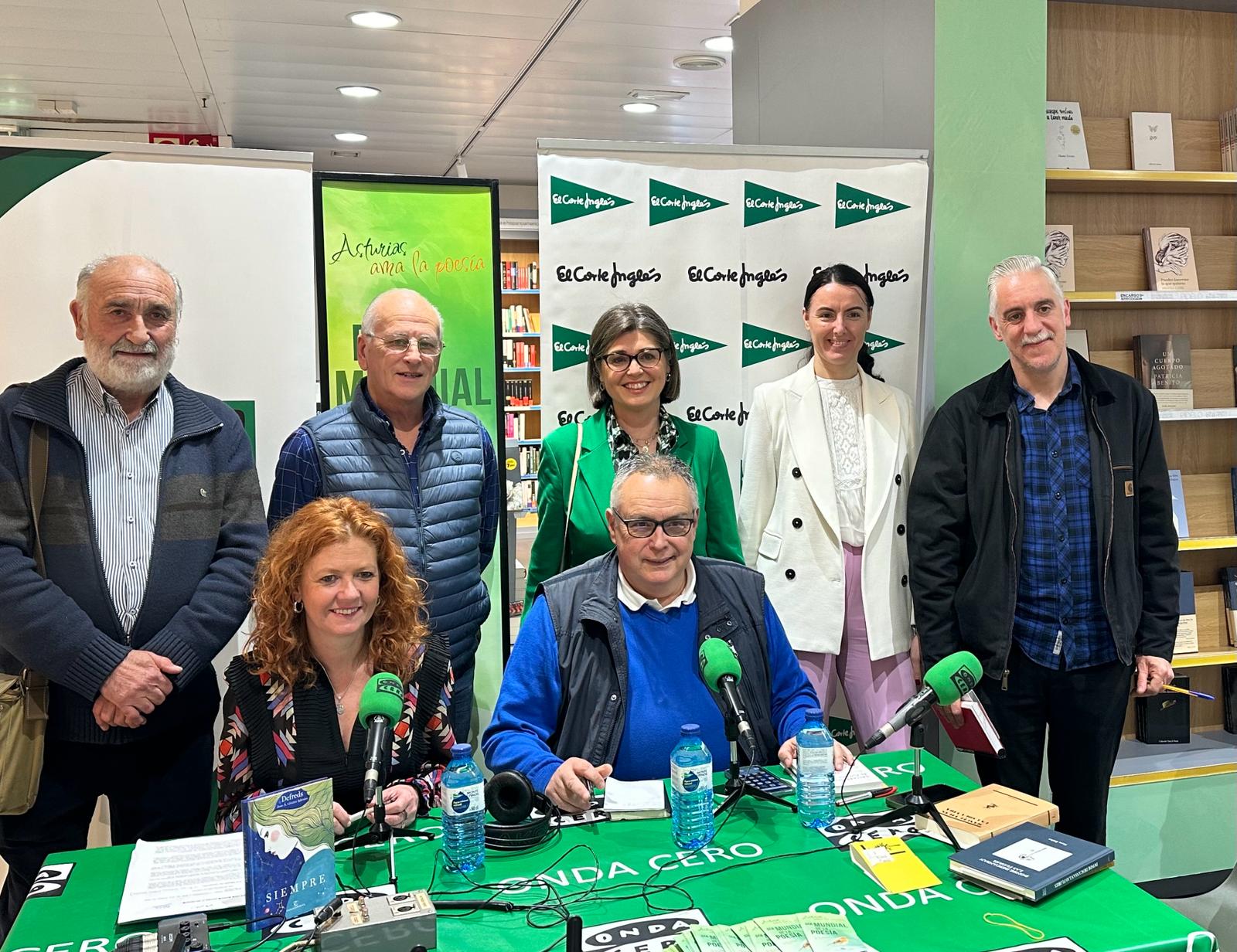 Oviedo, Capital Mundial de la Poesía Oviedo, Capital Mundial de la Poesía