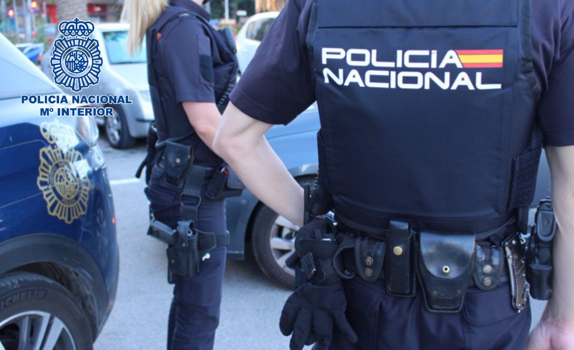 Detenido el autor del incendio que calcinó 4 coches en Puertollano Detenido el autor del incendio que calcinó 4 coches en Puertollano