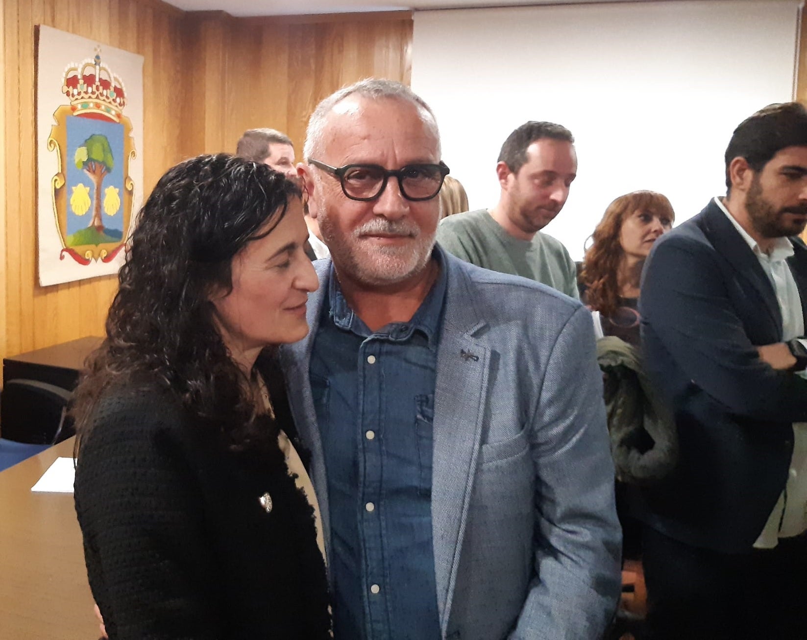 María Pan: Nueva alcaldesa de Cambre y ... ¿Con nuevo equipo de gobierno? María Pan: Nueva alcaldesa de Cambre y ... ¿Con nuevo equipo de gobierno?